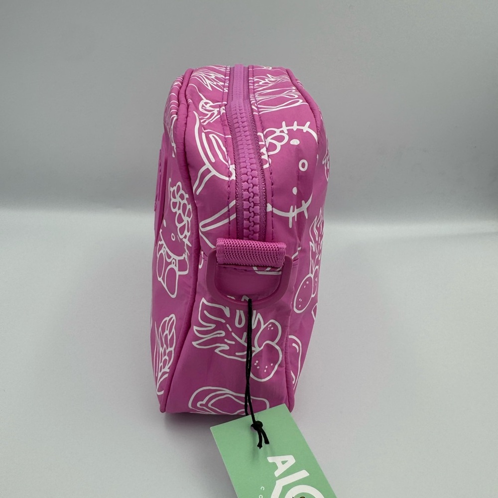 ALOHA Collection Hot Pink Hello Kitty Crossbody Bag - Picture 4 of 7
